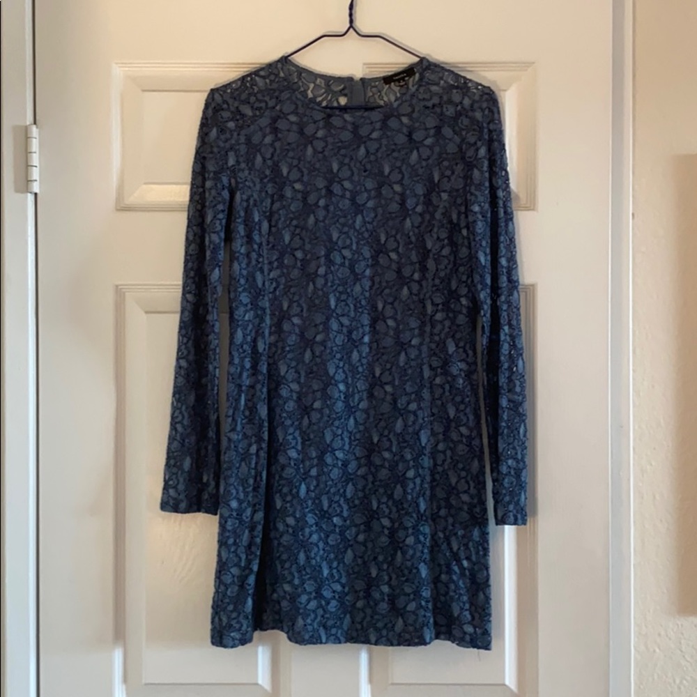 Aritzia Talula Mini Lace Dress - size 6 (small)